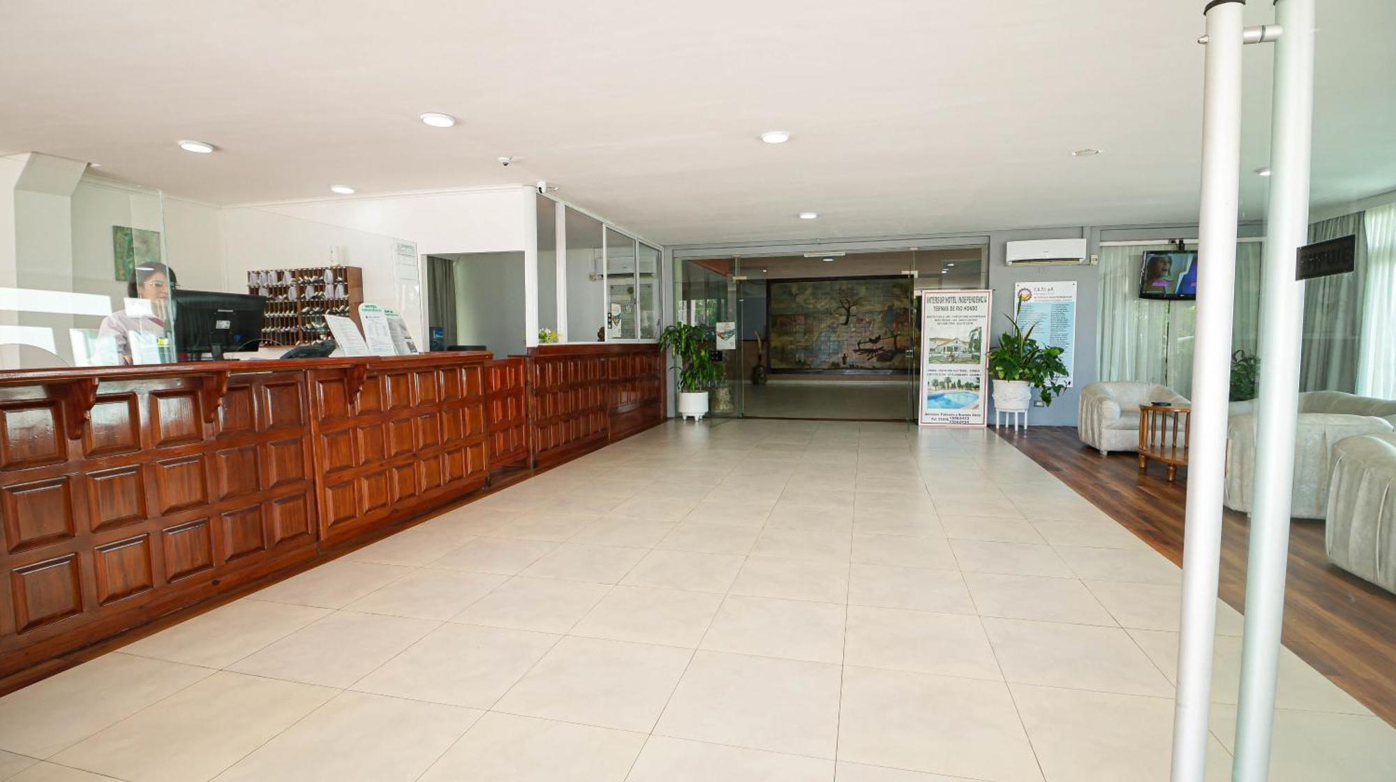 Intersur Independencia Hotel Termas de Río Hondo Exterior foto